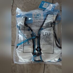 Brand New Ultimate Direction Ultra Vest 12L